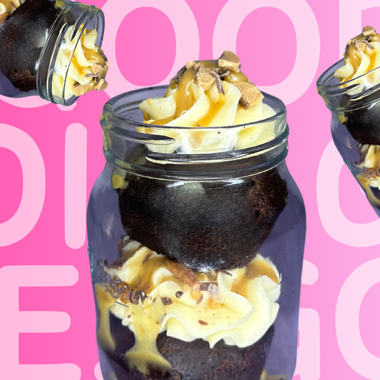 Salted Caramel Toffee Craze Cupcakes-in-a-Jar